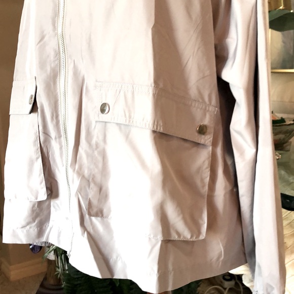 SZ S NWOT LIGHTWEIGHT WINDBREAKER JACKET GRAY - Picture 2 of 6